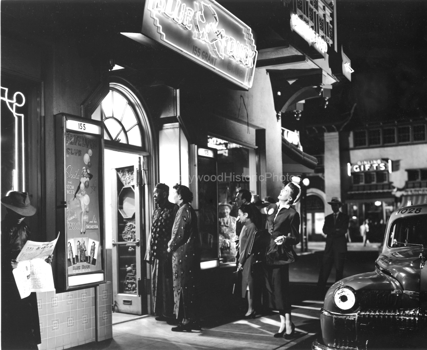 Los Angeles Chinatown 1950.jpg